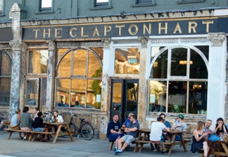 clapton-hom_467