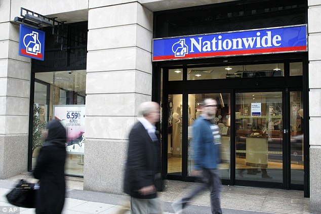 0293357000000578-4084996-Nationwide_Building_Society_has_cut_mortgage_rates_across_its_fu-a-1_1484236367570